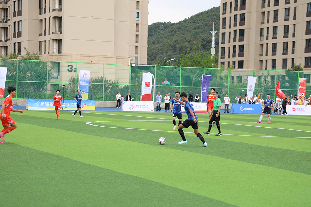 高区首届足球超级联赛战报 | 尊龙中国官网官方网站集团首战告捷，旗开得胜！